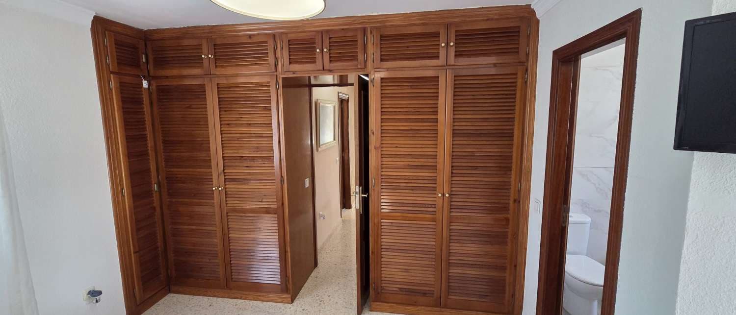 4 camera da letto Villetta Bifamiliare da affittare in Alhaurin de la Torre con piscina garage - 2.600 € (Rif: 10002578)