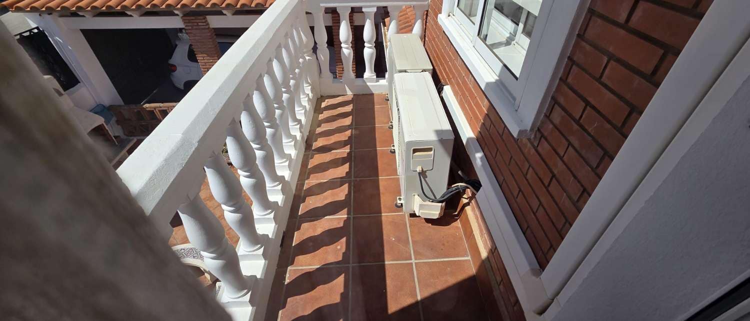 4 camera da letto Villetta Bifamiliare da affittare in Alhaurin de la Torre con piscina garage - 2.600 € (Rif: 10002578)