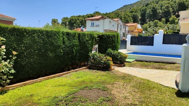 4 camera da letto Villetta Bifamiliare da affittare in Alhaurín de la Torre - 2.600 € (Rif: 10002578)
