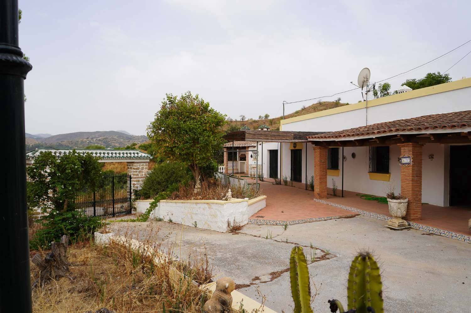 3 bedroom Finca/Country House for sale in Coin with pool - € 2,450,000 (Ref: 10004976)