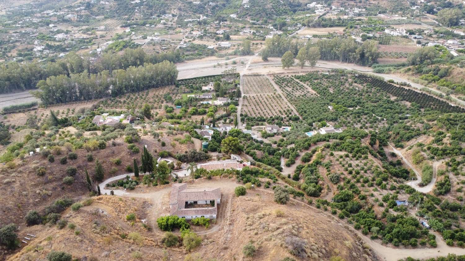 3 bedroom Finca/Country House for sale in Coin with pool - € 2,450,000 (Ref: 10004976)