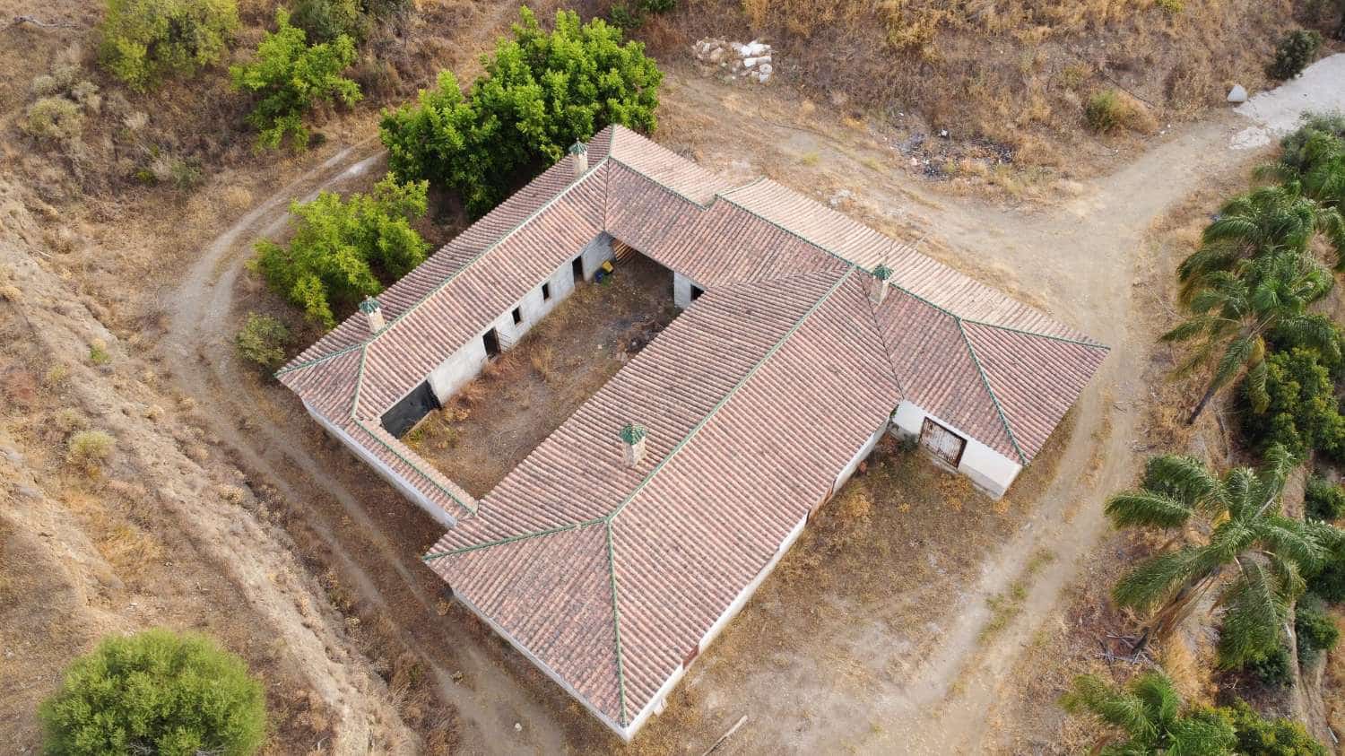 3 bedroom Finca/Country House for sale in Coin with pool - € 2,450,000 (Ref: 10004976)