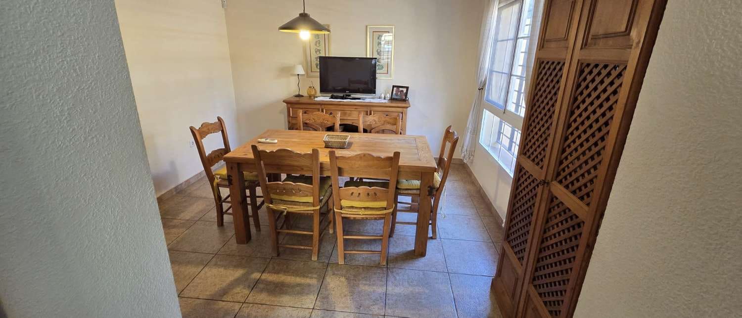 5 soveværelse Semi-Rækkehus til salg i Alhaurin de la Torre - € 645.000 (Ref: 10004978)