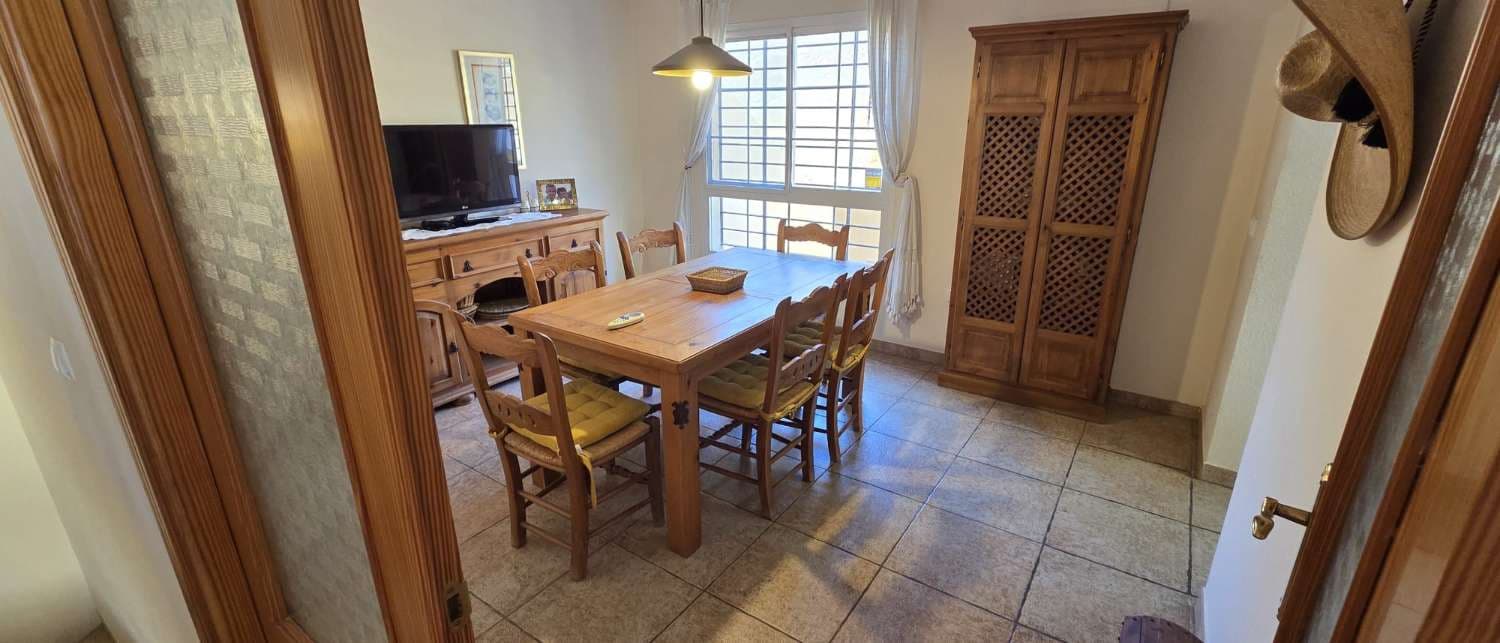 5 soveværelse Semi-Rækkehus til salg i Alhaurin de la Torre - € 645.000 (Ref: 10004978)