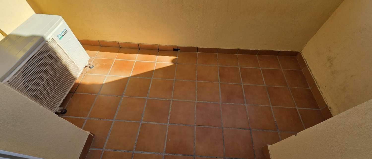 5 soveværelse Semi-Rækkehus til salg i Alhaurin de la Torre - € 645.000 (Ref: 10004978)