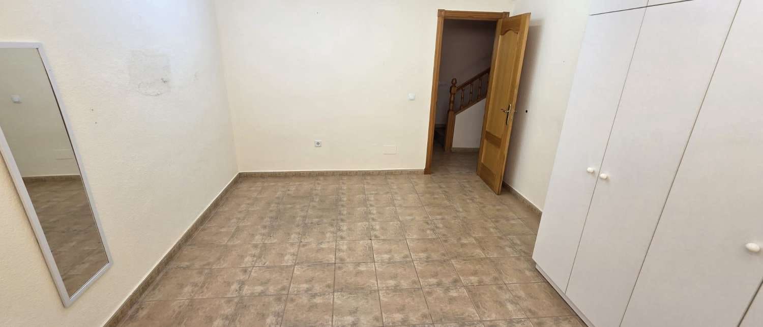 5 soveværelse Semi-Rækkehus til salg i Alhaurin de la Torre - € 645.000 (Ref: 10004978)