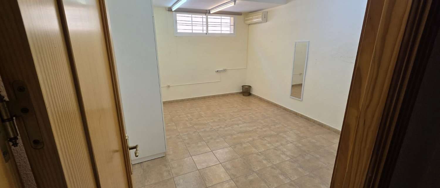 5 soveværelse Semi-Rækkehus til salg i Alhaurin de la Torre - € 645.000 (Ref: 10004978)