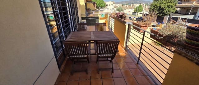 5 soveværelse Semi-Rækkehus til salg i Alhaurín de la Torre - € 645.000 (Ref: 10004978)