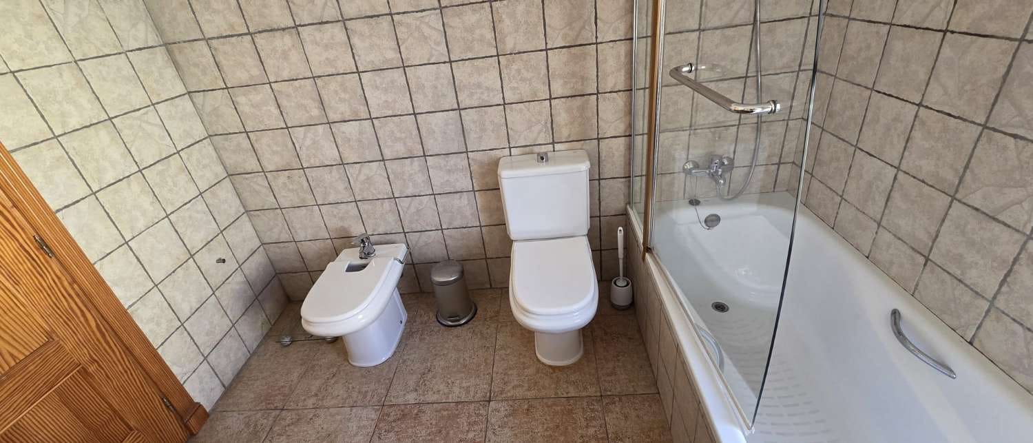 5 soveværelse Semi-Rækkehus til salg i Alhaurin de la Torre - € 645.000 (Ref: 10004978)