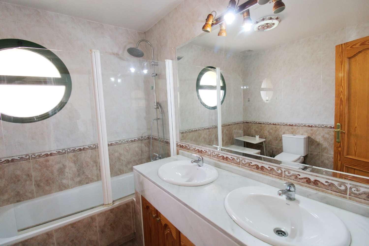 4 sovrum Semi-fristående Villa till salu i Alhaurin de la Torre med pool - 599 000 € (Ref: 10054608)