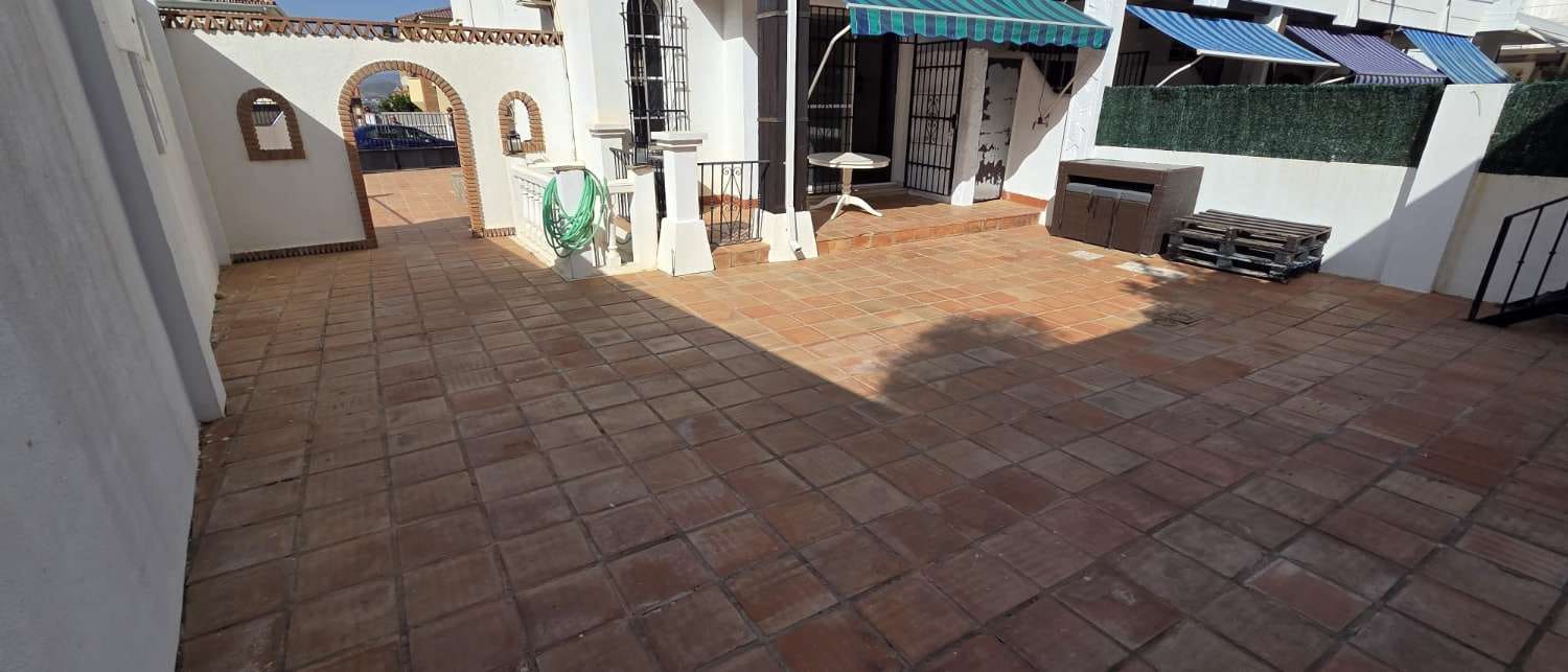 3 Zimmer Doppelhaus zu verkaufen in Alhaurin de la Torre mit Pool Garage - 505.000 € (Ref: 10061222)