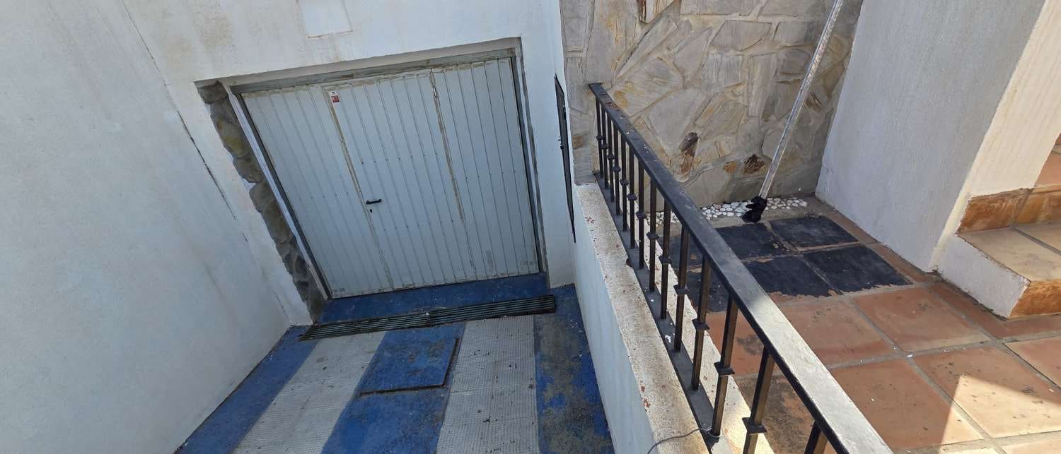 3 Zimmer Doppelhaus zu verkaufen in Alhaurin de la Torre mit Pool Garage - 505.000 € (Ref: 10061222)