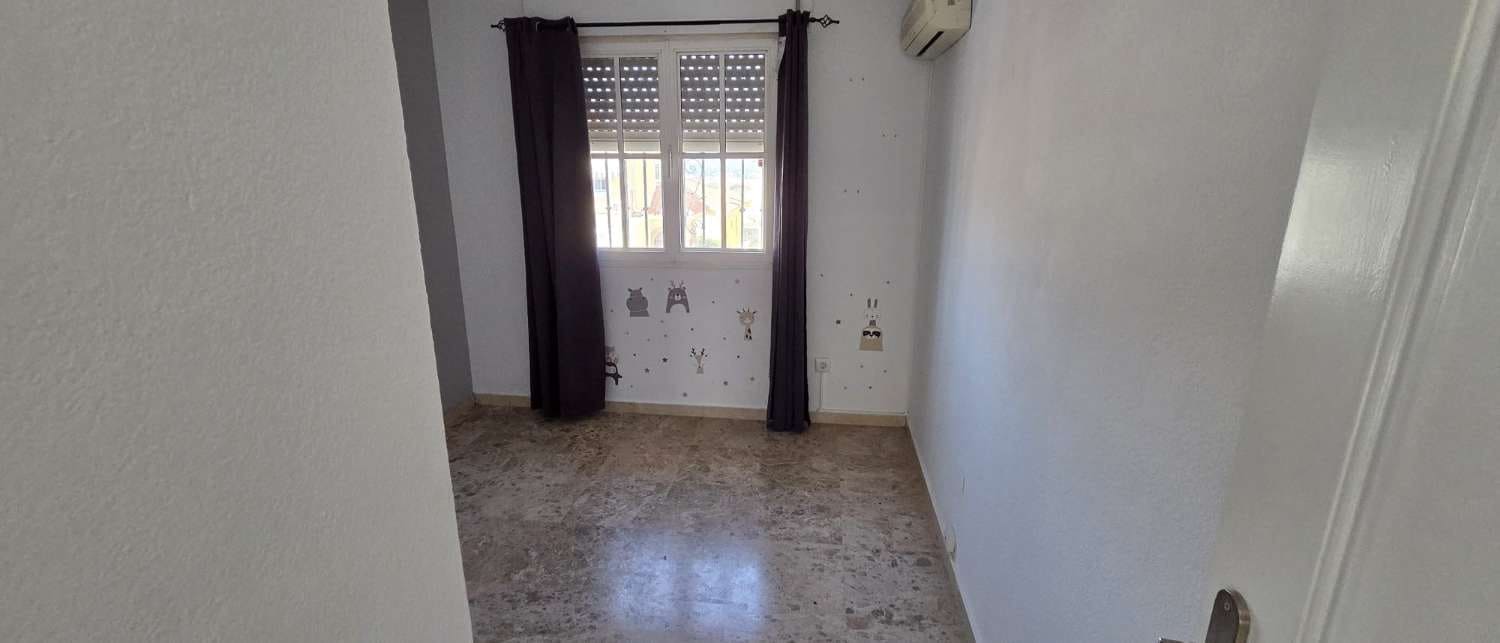 3 Zimmer Doppelhaus zu verkaufen in Alhaurin de la Torre mit Pool Garage - 505.000 € (Ref: 10061222)