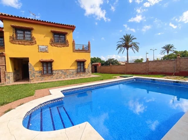 4 soveværelse Villa til salg i Alhaurín de la Torre med swimmingpool - € 1.200.000 (Ref: 10077571)