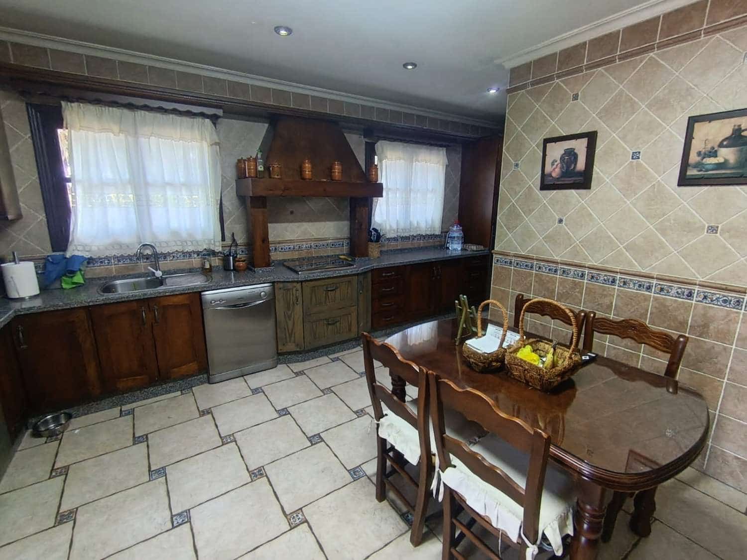 4 soveværelse Villa til salg i Alhaurin de la Torre med swimmingpool - € 1.200.000 (Ref: 10077571)