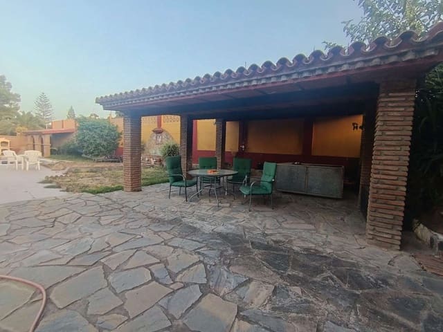 4 soveværelse Villa til salg i Alhaurín de la Torre med swimmingpool - € 1.200.000 (Ref: 10077571)