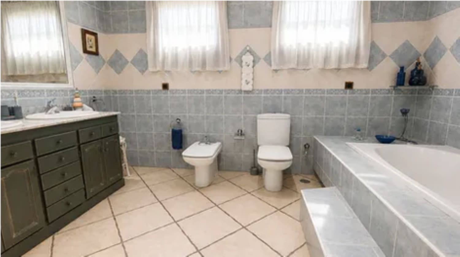 4 soveværelse Villa til salg i Alhaurin de la Torre med swimmingpool - € 1.200.000 (Ref: 10077571)