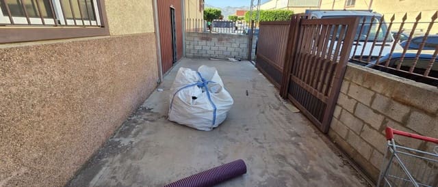 Bedrift til leie i Alhaurín de la Torre - € 1 300 (Ref: 10080361)