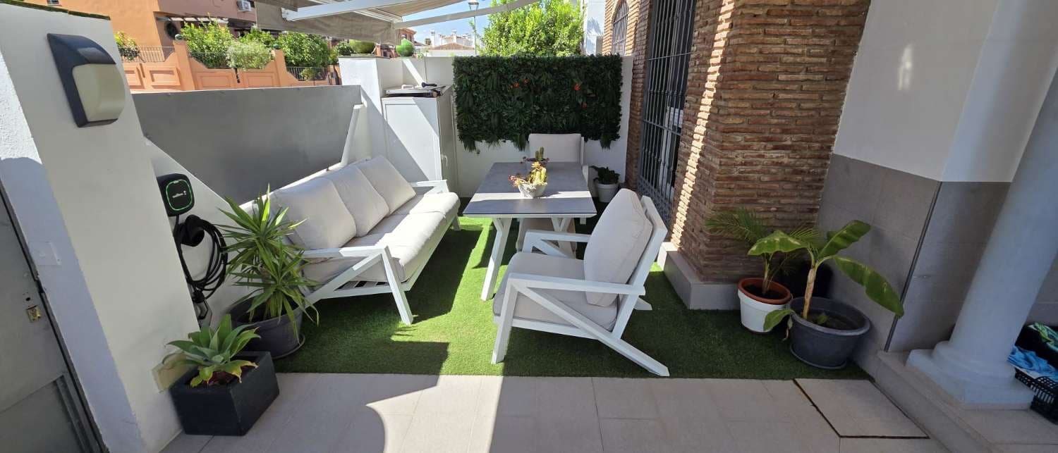 5 sovrum Semi-fristående Villa att hyra i Alhaurin de la Torre med pool garage - 2 500 € (Ref: 10097497)