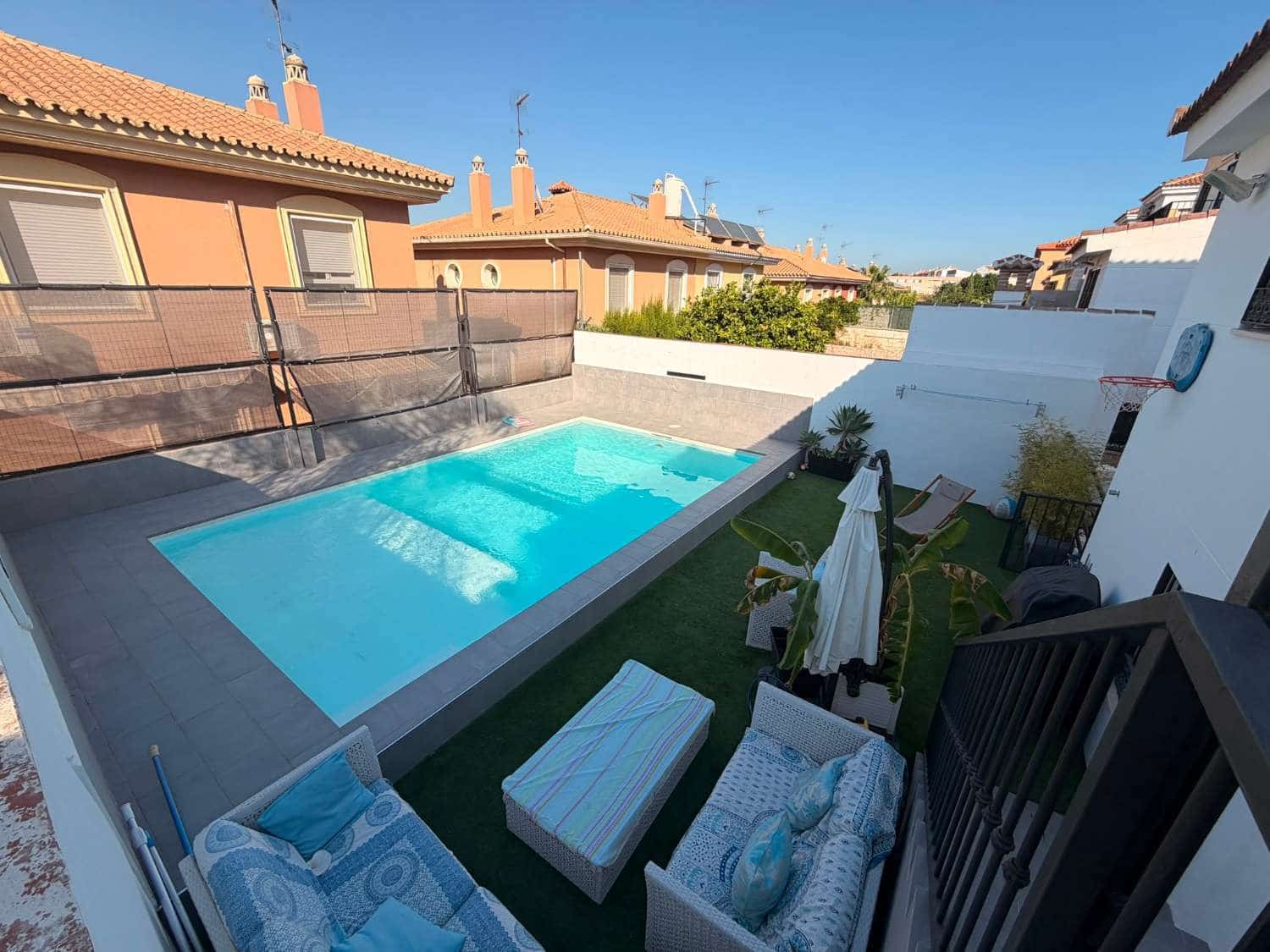 5 sovrum Semi-fristående Villa att hyra i Alhaurin de la Torre med pool garage - 2 500 € (Ref: 10097497)