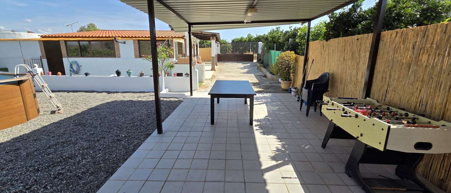 2 bedroom Finca/Country House for rent in Alhaurin de la Torre with pool garage - € 1,350 (Ref: 10123378)