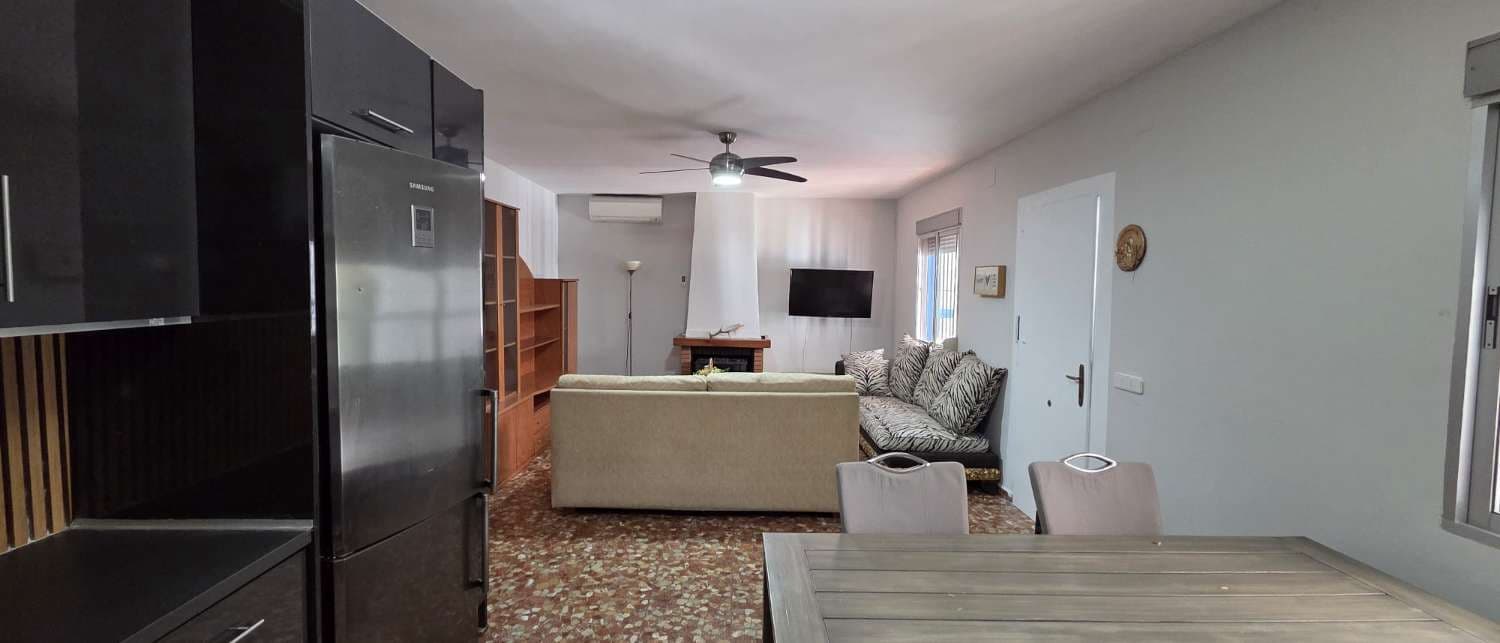 3 sypialnia Willa do wynajęcia w Alhaurin de la Torre z garażem - 1 300 € (Ref: 10154563)