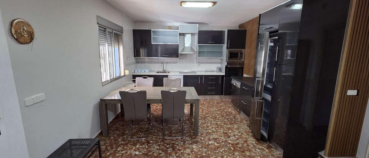 3 sypialnia Willa do wynajęcia w Alhaurin de la Torre z garażem - 1 300 € (Ref: 10154563)