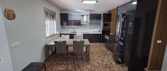3 sypialnia Willa do wynajęcia w Alhaurín de la Torre - 1 300 € (Ref: 10154563)
