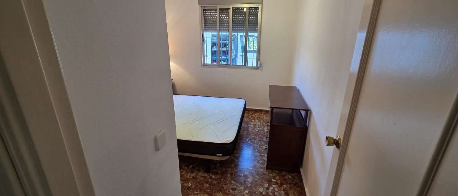 3 sypialnia Willa do wynajęcia w Alhaurin de la Torre z garażem - 1 300 € (Ref: 10154563)