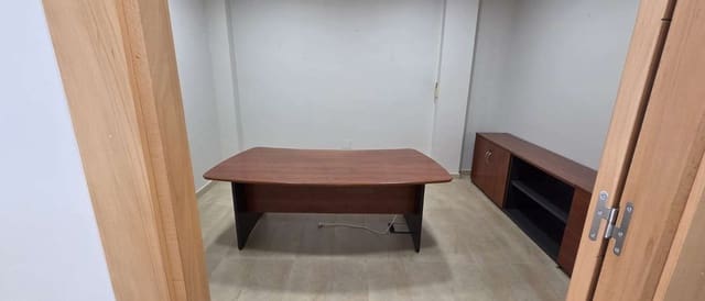 Commercieel te huur in Alhaurín de la Torre - € 1.950 (Ref: 10157187)