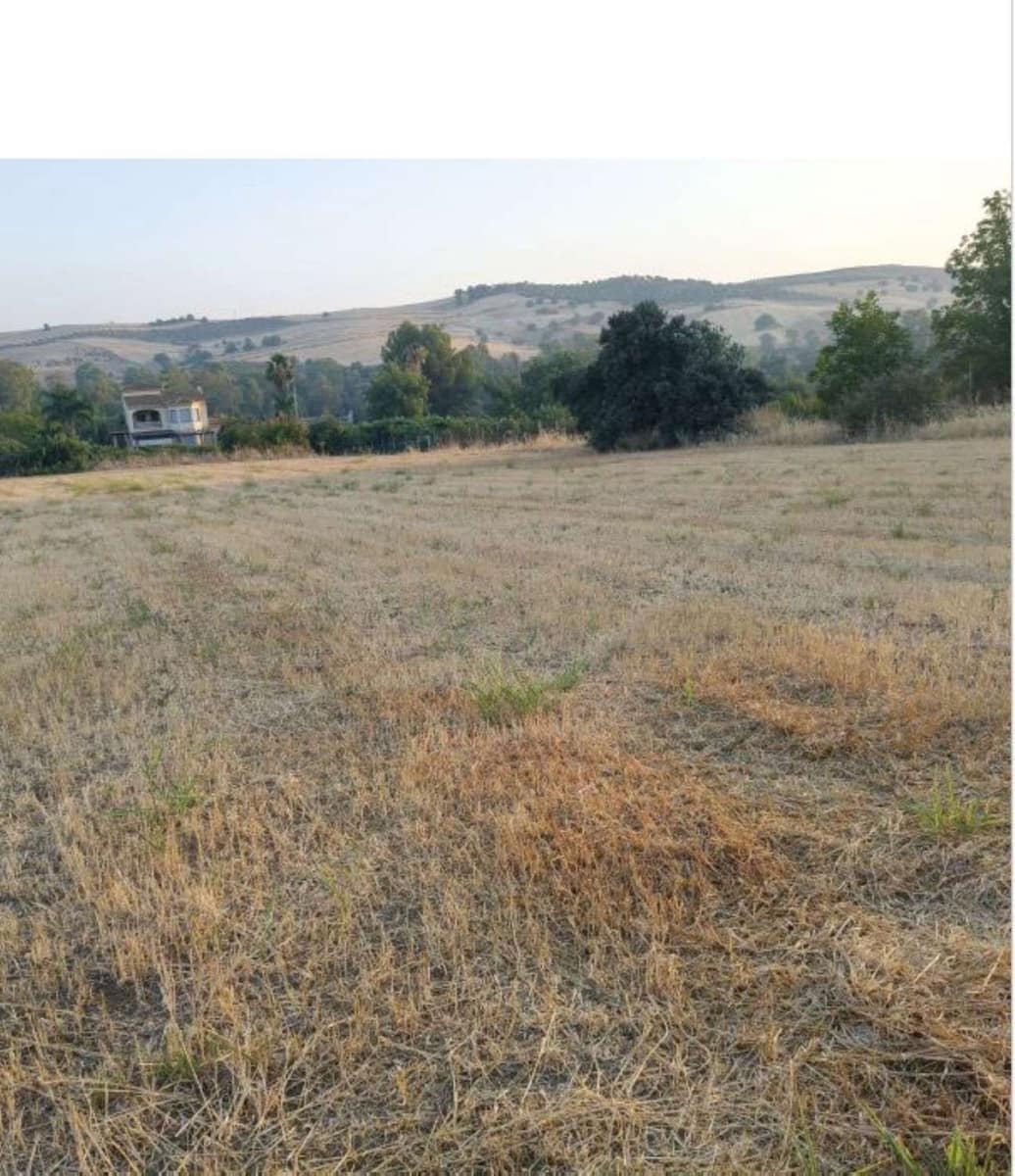 Finca/Landehus til salg i Coin - € 90.000 (Ref: 10170499)