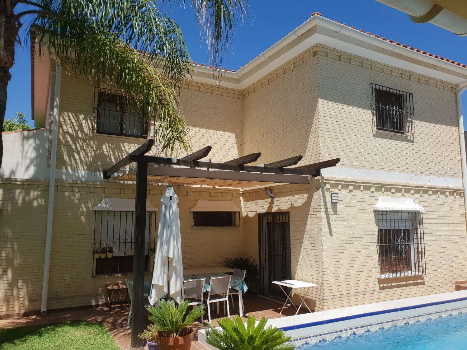 5 slaapkamer Villa te koop in Alhaurin de la Torre met zwembad - € 850.000 (Ref: 1836761)
