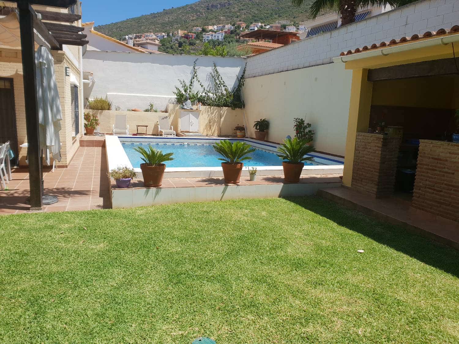 5 slaapkamer Villa te koop in Alhaurin de la Torre met zwembad - € 850.000 (Ref: 1836761)