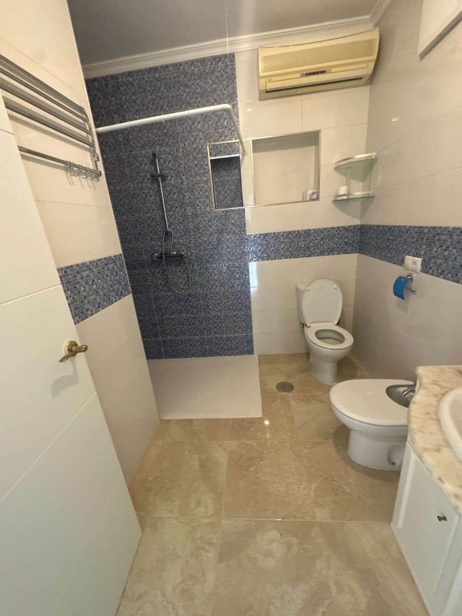 3 sypialnia Willa na sprzedaż w Alora z basenem - 370 000 € (Ref: 3215297)