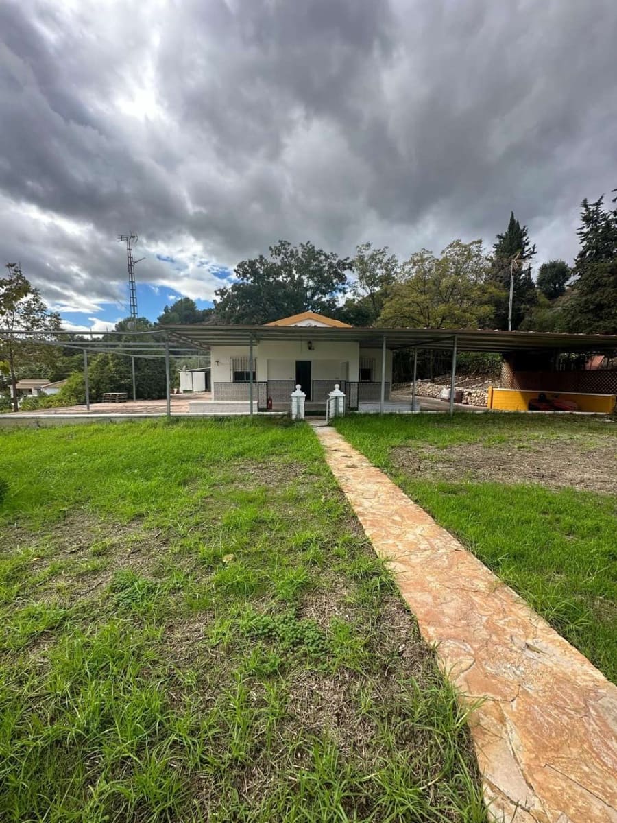 3 sypialnia Willa na sprzedaż w Alora z basenem - 370 000 € (Ref: 3215297)