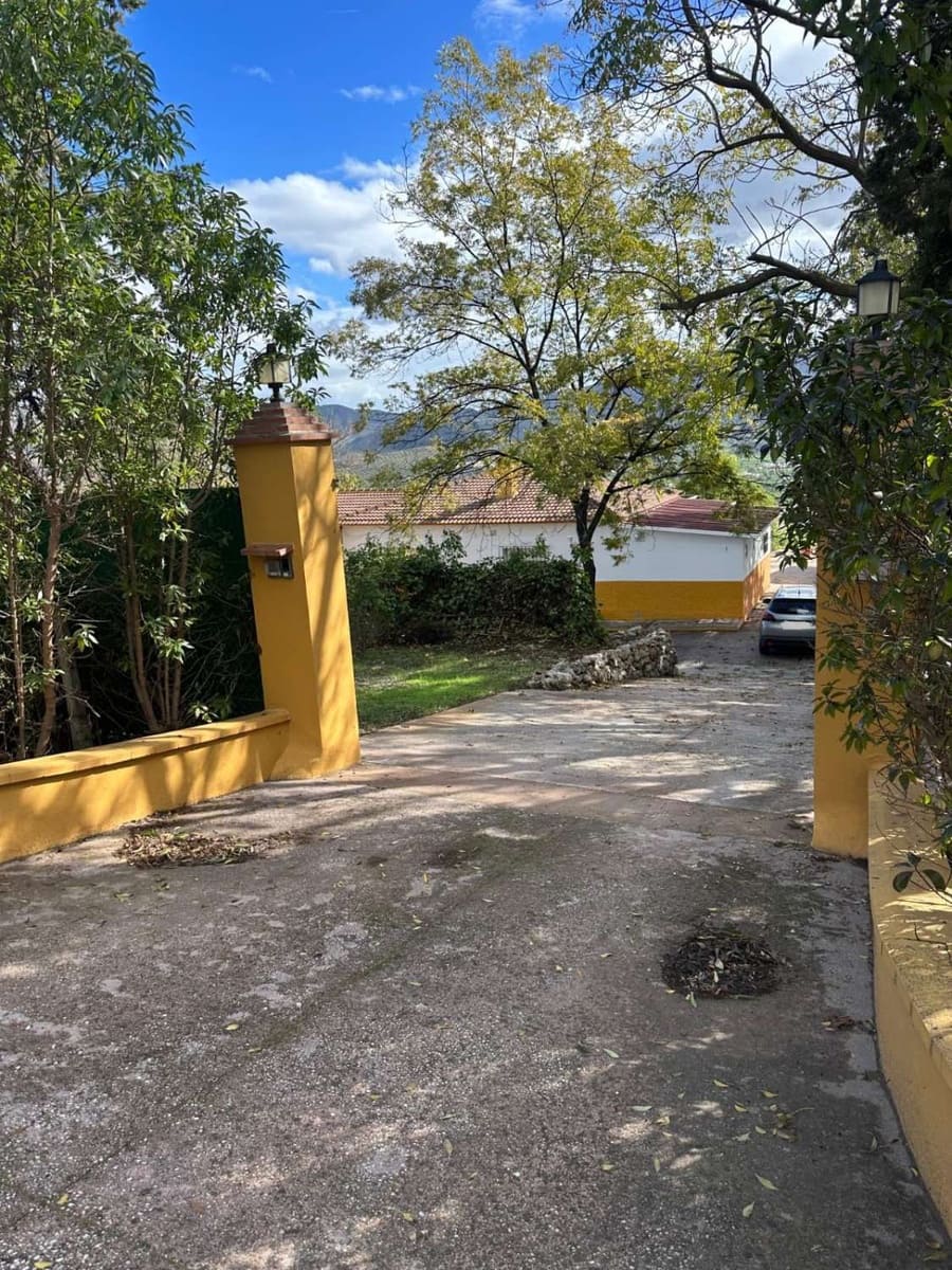 3 sypialnia Willa na sprzedaż w Alora z basenem - 370 000 € (Ref: 3215297)