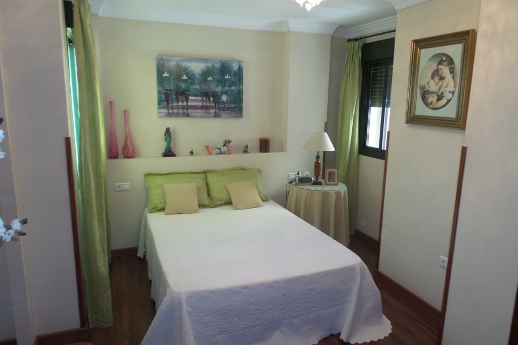 2 soveværelse Lejlighed til salg i Malaga by - € 600.000 (Ref: 5221739)