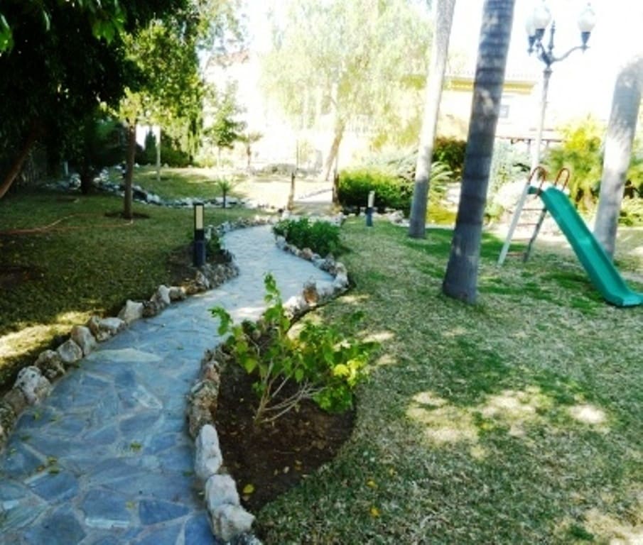 7 sovrum Villa till salu i Alhaurin de la Torre med pool - 1 490 000 € (Ref: 5221762)