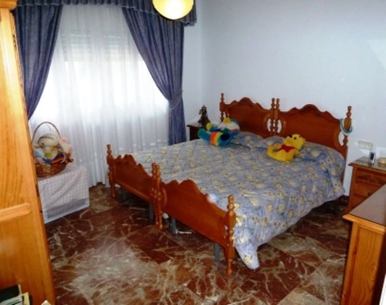 8 soveværelse Villa til salg i Alhaurin de la Torre - € 1.075.000 (Ref: 5221784)