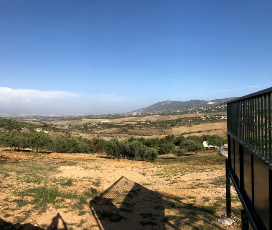 1 quarto Moradia para venda em Alhaurin de la Torre - 350 000 € (Ref: 5221870)