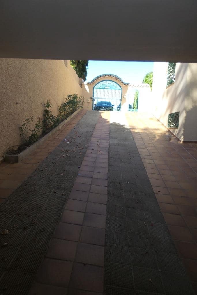 5 soveværelse Villa til salg i Alhaurin de la Torre med swimmingpool - € 1.178.550 (Ref: 5221929)