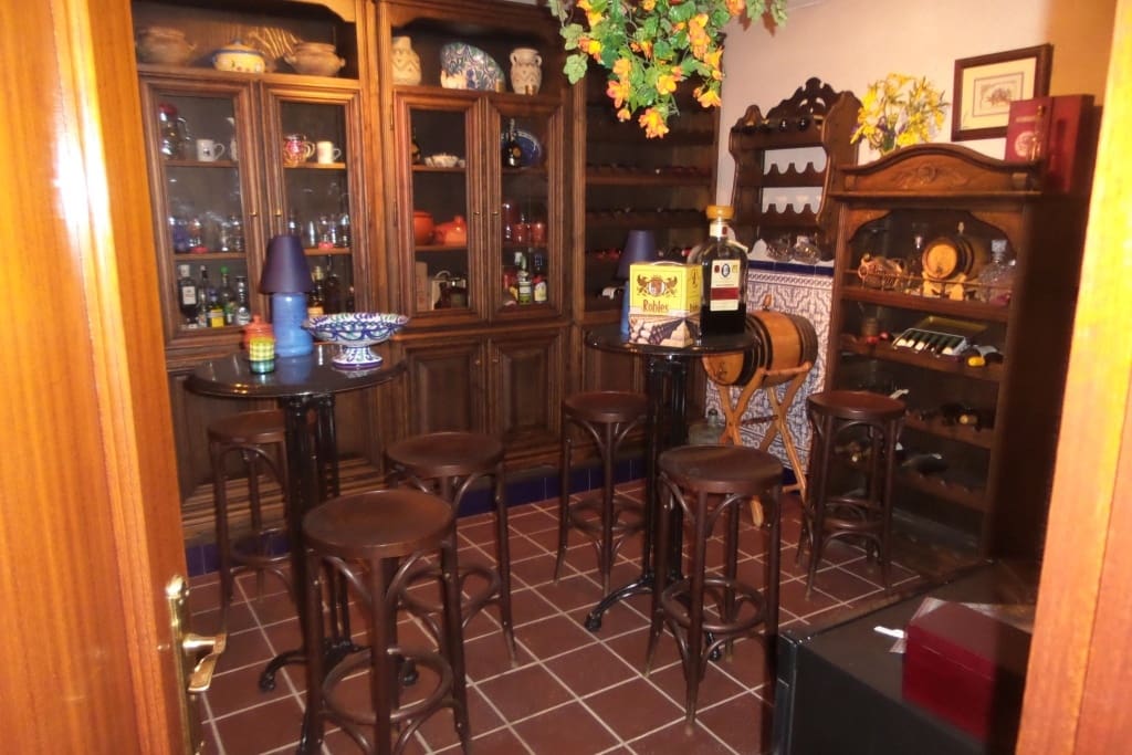 5 soveværelse Villa til salg i Alhaurin de la Torre med swimmingpool - € 1.178.550 (Ref: 5221929)