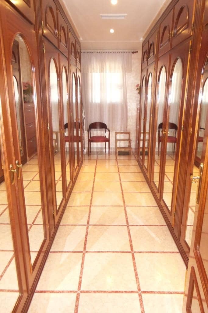 5 soveværelse Villa til salg i Alhaurin de la Torre med swimmingpool - € 1.178.550 (Ref: 5221929)