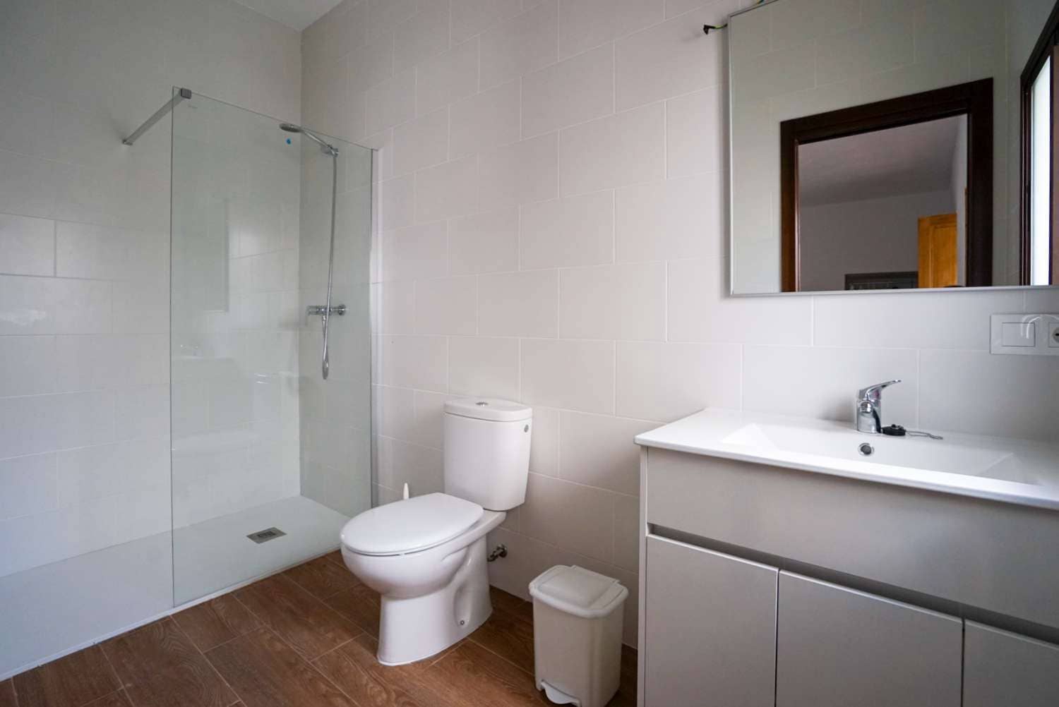 4 soveværelse Byhus til salg i Ardales med swimmingpool - € 375.000 (Ref: 5221951)