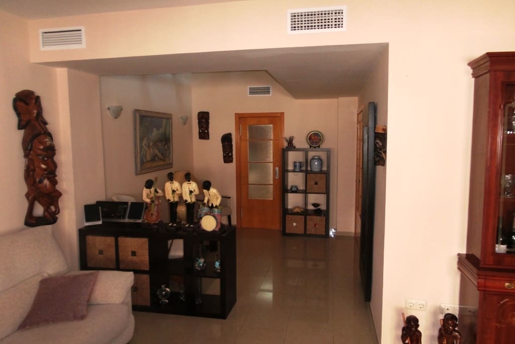 4 sypialnia Dom blizniak na sprzedaż w Alhaurin de la Torre z basenem - 550 000 € (Ref: 5221976)