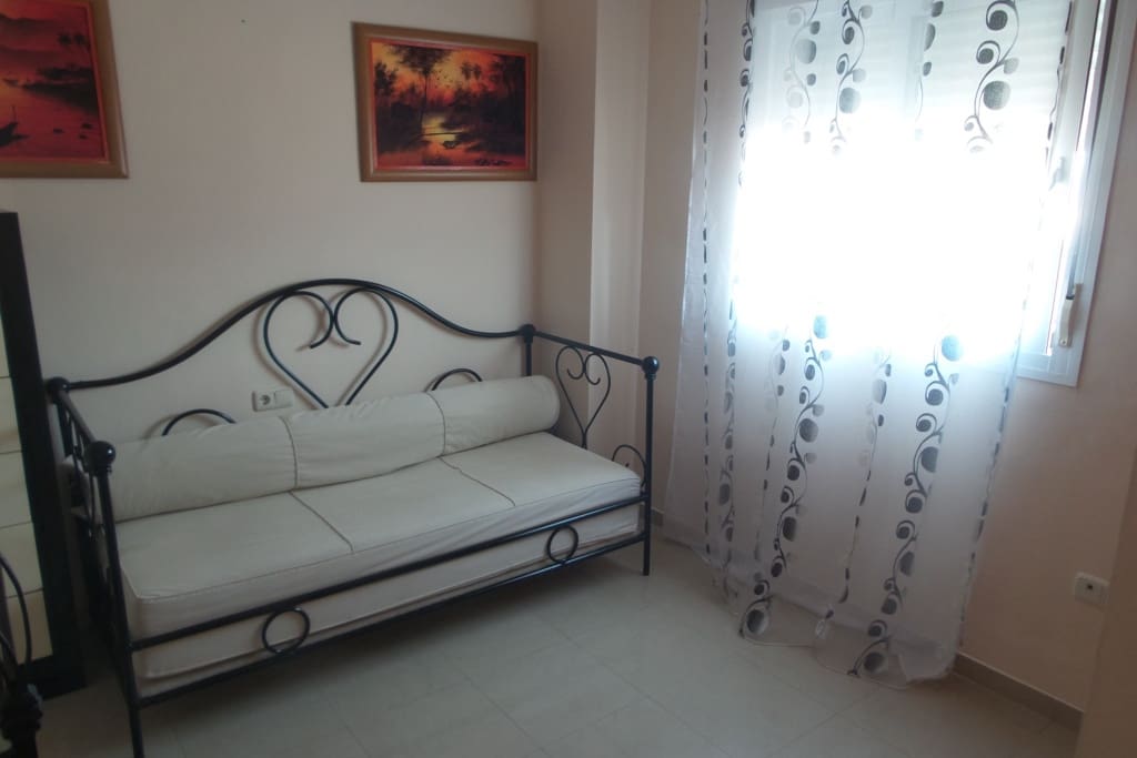 4 bedroom Semi-detached Villa for sale in Alhaurin de la Torre with pool - € 550,000 (Ref: 5221976)