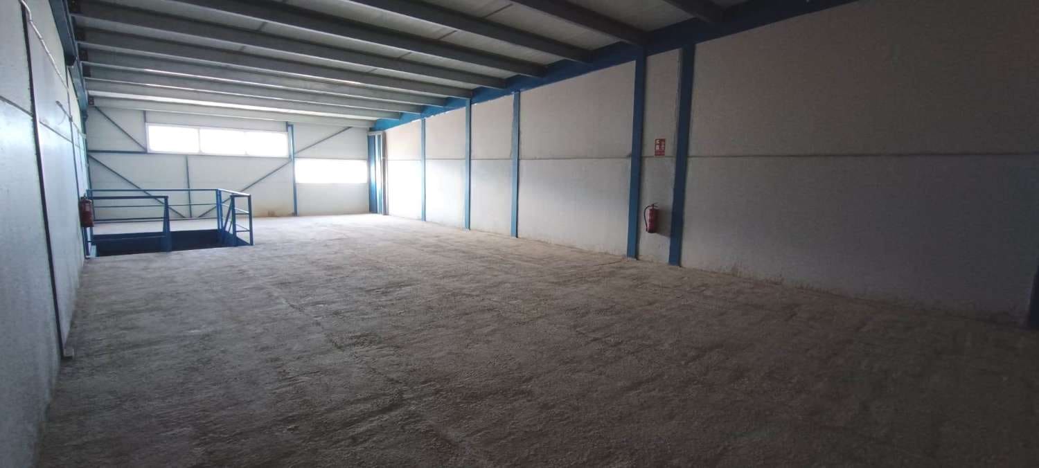 Azienda da affittare in Alhaurin de la Torre - 1.100 € (Rif: 5340540)