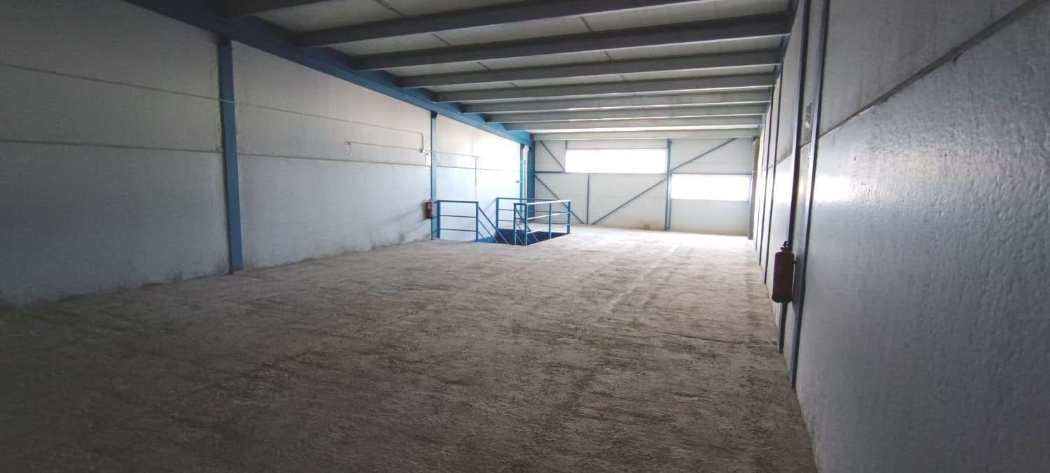 Azienda da affittare in Alhaurin de la Torre - 1.100 € (Rif: 5340540)
