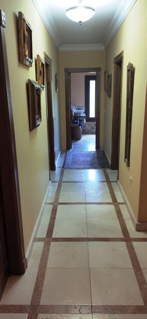 7 sypialnia Willa na sprzedaż w Coin z basenem - 990 000 € (Ref: 5353412)