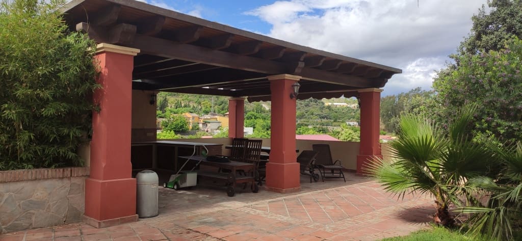 7 sypialnia Willa na sprzedaż w Coin z basenem - 990 000 € (Ref: 5353412)